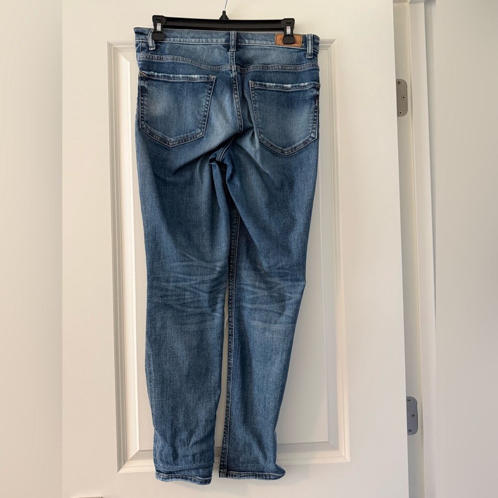 Express Girlfriend High Rise Jeans - Picture 9 of 13
